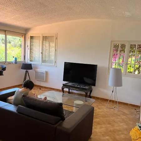 Apartment 48 M2 Climatise Vue Terrasse 41m2 Vue